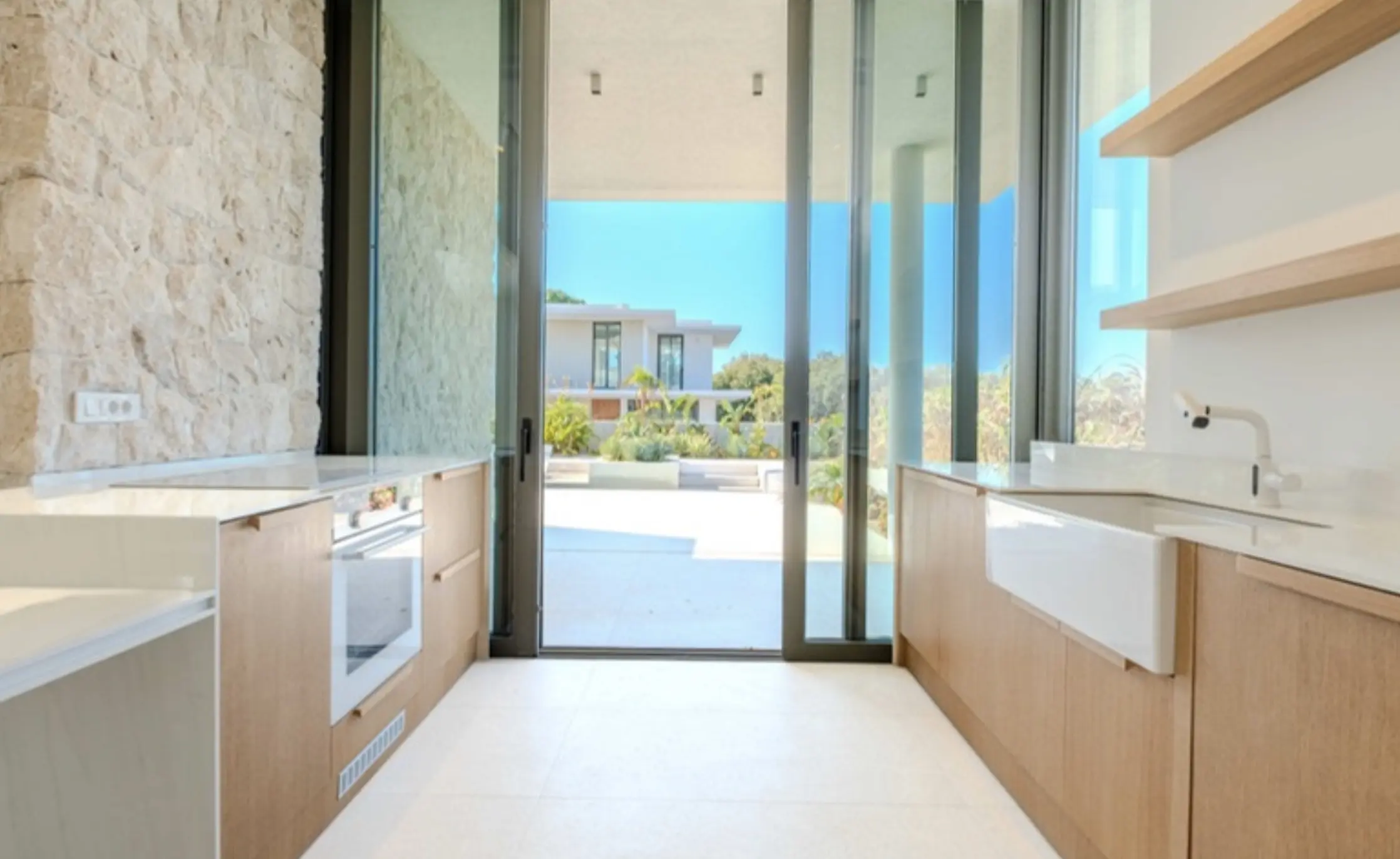 Fitted kitchen